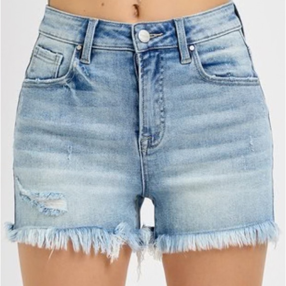 Risen Distressed Shorts